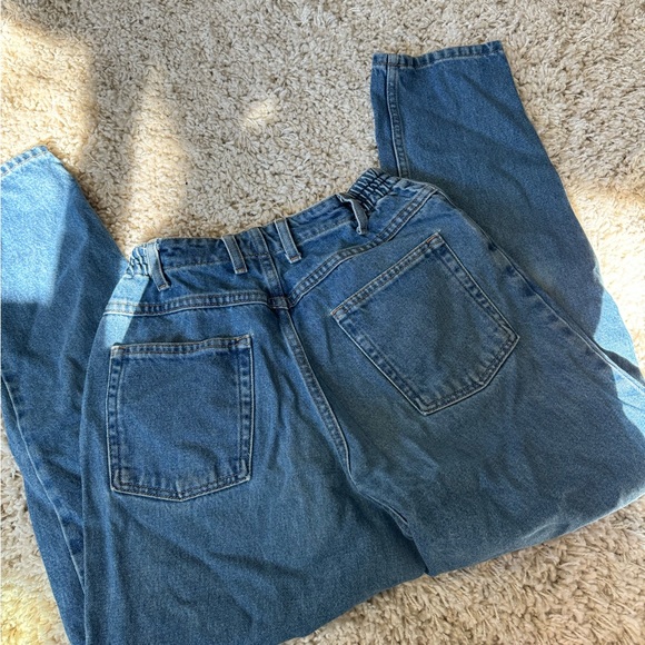 Super cute mom Jean dark blue washed high waisted, trending, trendy deni… - Picture 5 of 5